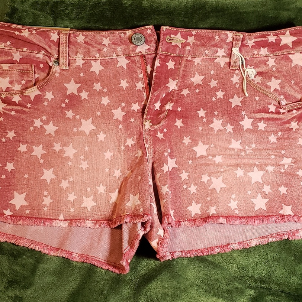 STAR print shorts
